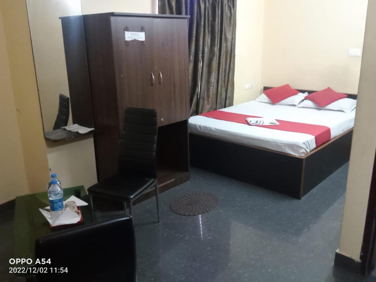 Skyline Lodge Siliguri Extérieur photo